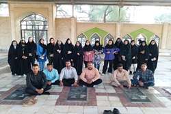 غبارروبی گلزار شهدا توسط دانشجویان دانشکده علوم پزشکی میناب بمناسبت روز دانشجو